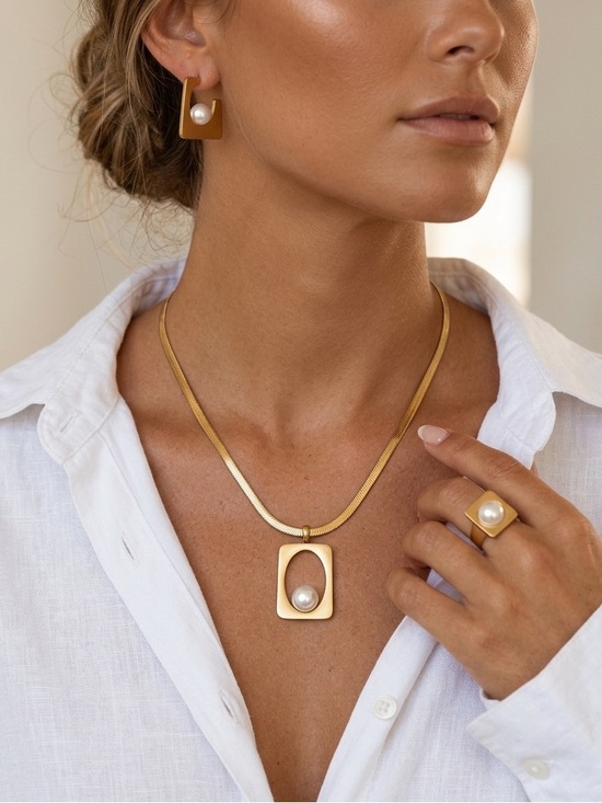 KB Jewelry - 18K Gold Plated Pearl Geometric Pendant Necklace SET herringbone Women’s jewelry